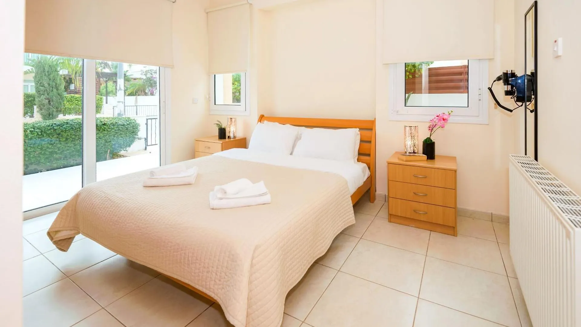 Villa Astrid Πρωταράς 0*,  Κύπρος